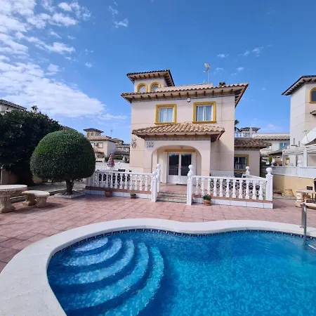 Jamar 3 Bedrooms With Private Pool * Dehesa de Campoamor (Orihuela Costa)